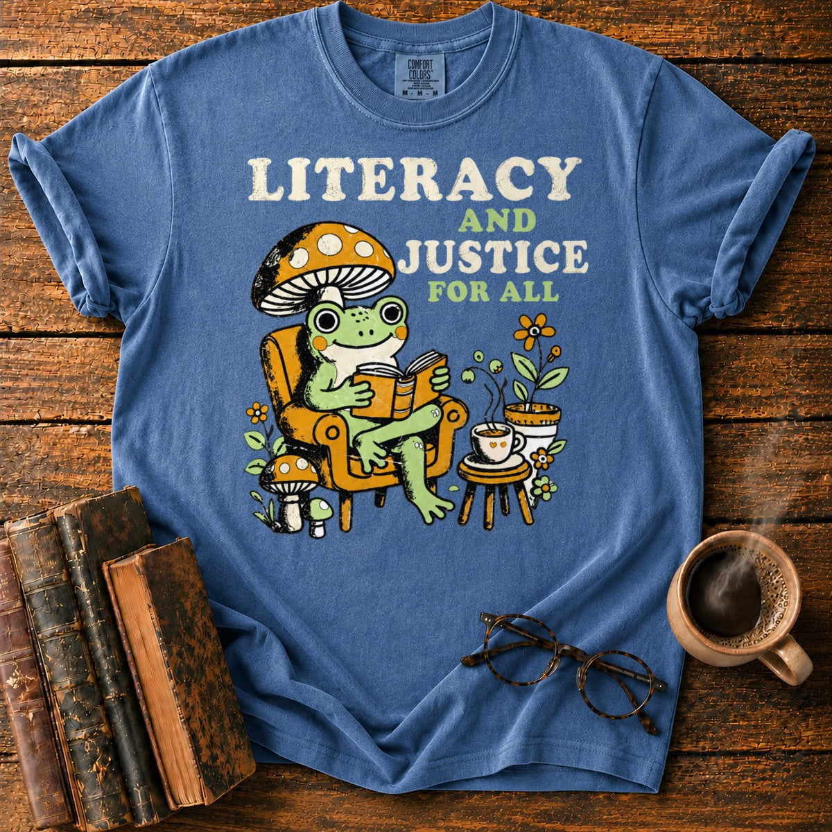 004 T-Shirt in Denim – BooksThreads