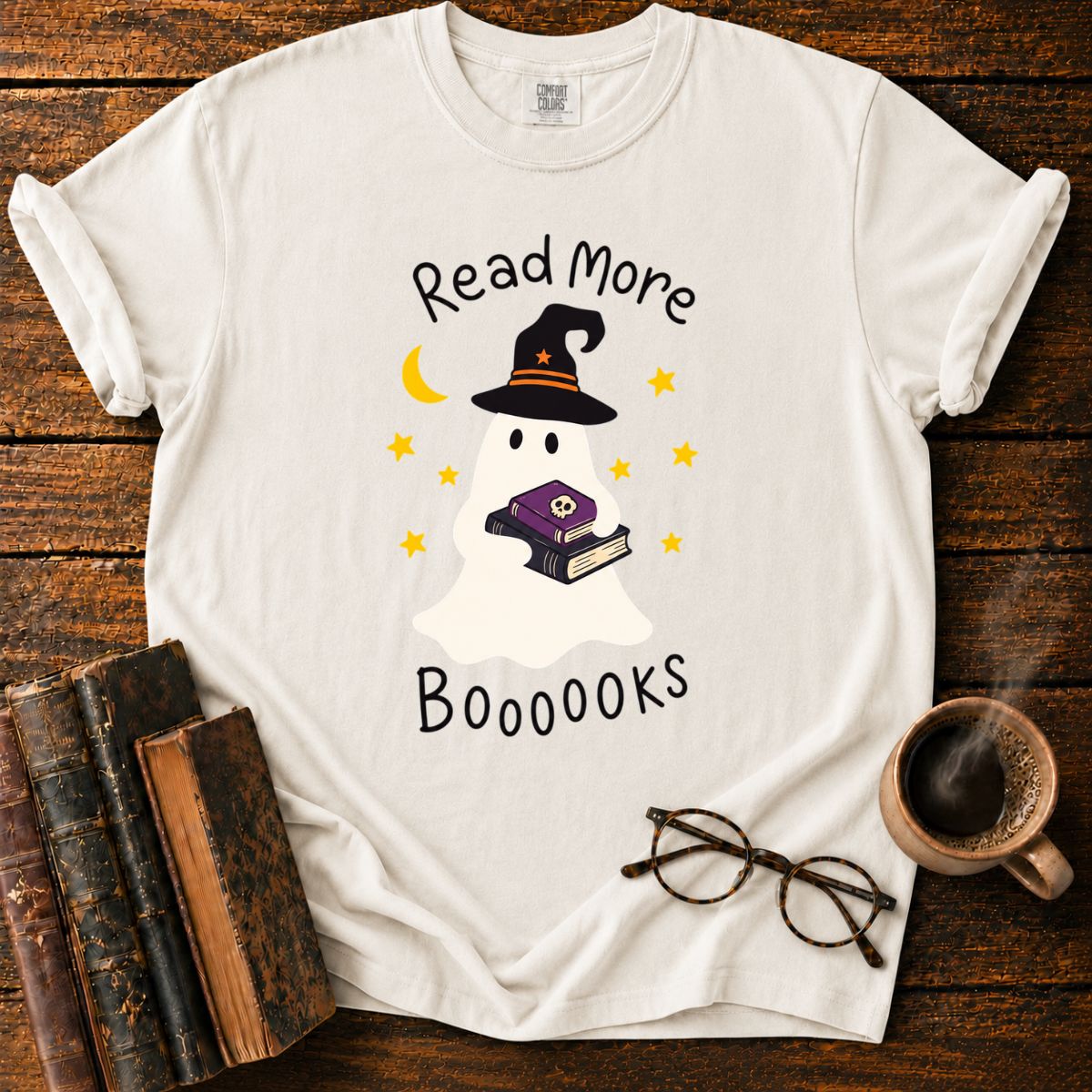 Cute Halloween Ghosts and Books T-Shirt