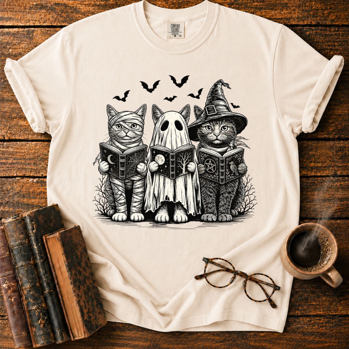 Halloween Cats Reading Together T-Shirt