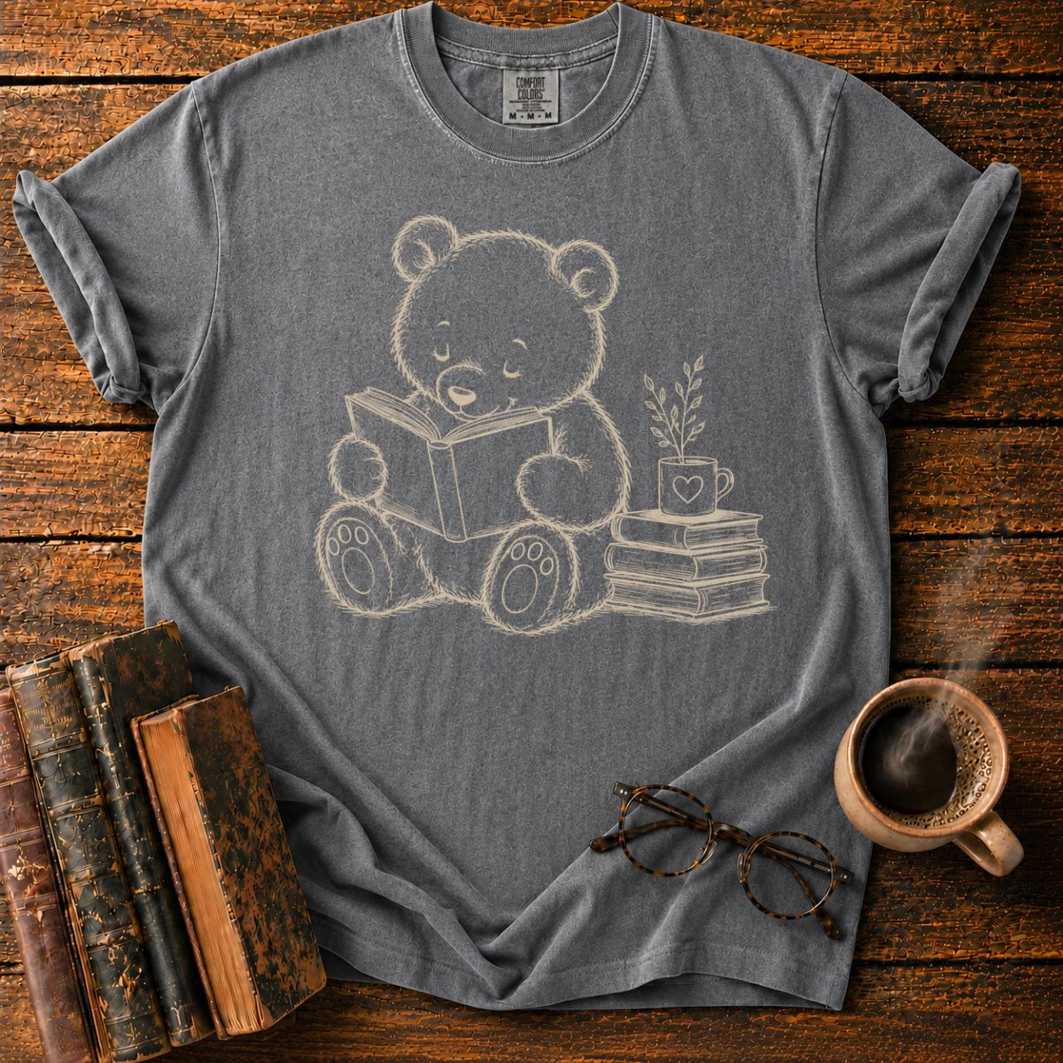 Bear Reading with Books and Mug T-Shirt