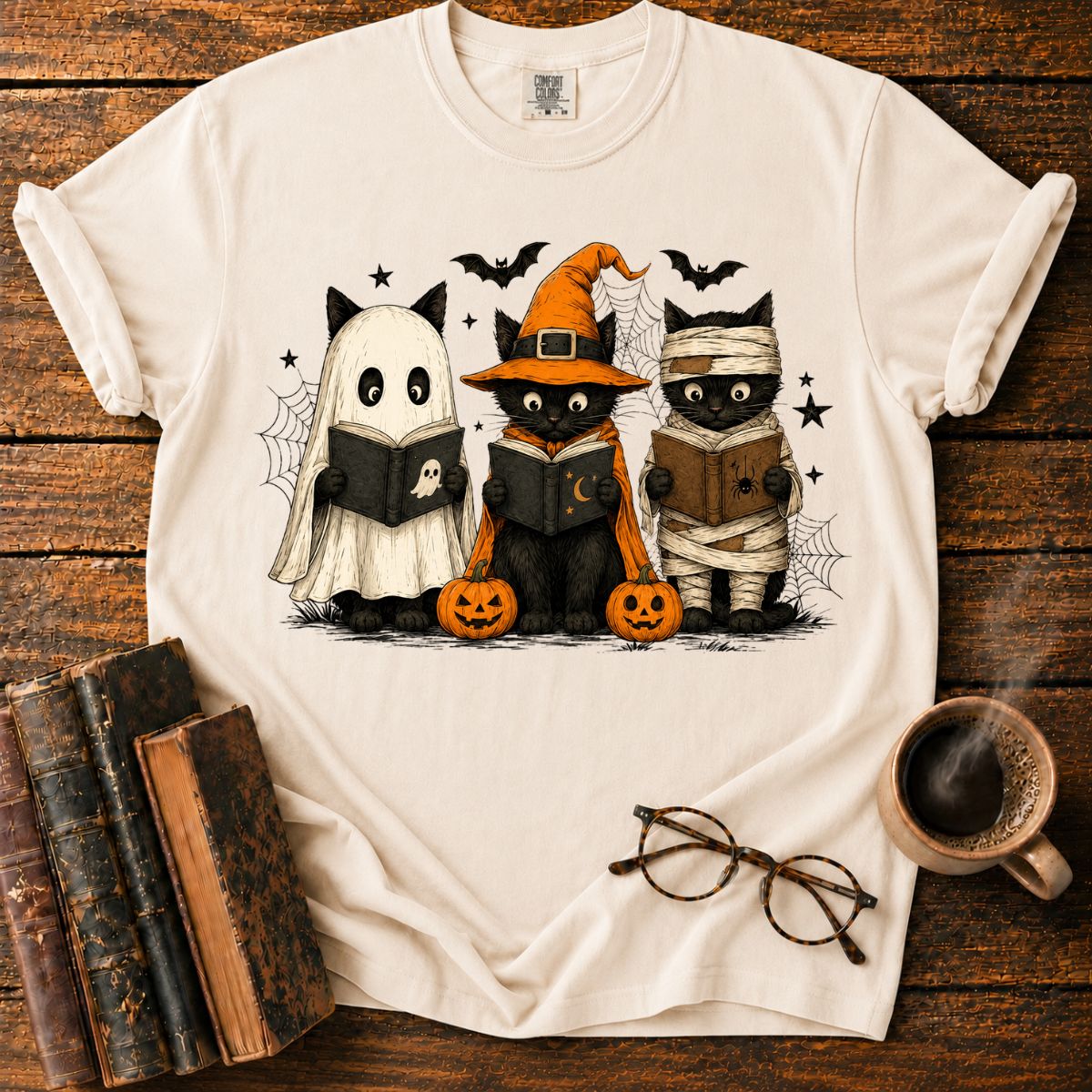 Halloween Kittens Reading Together T-Shirt