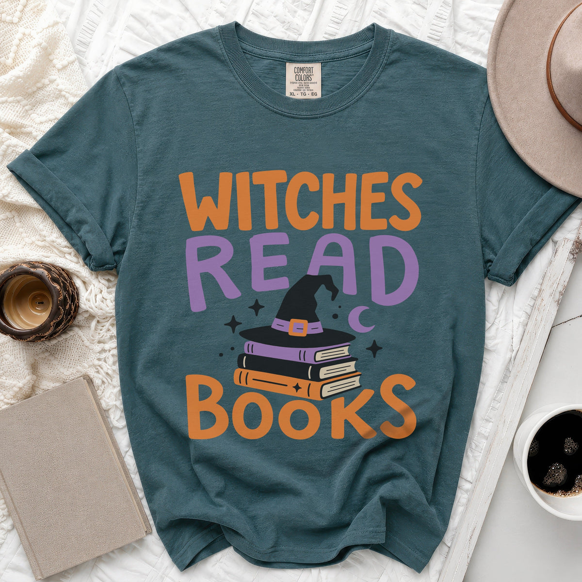 Witches Read Tee