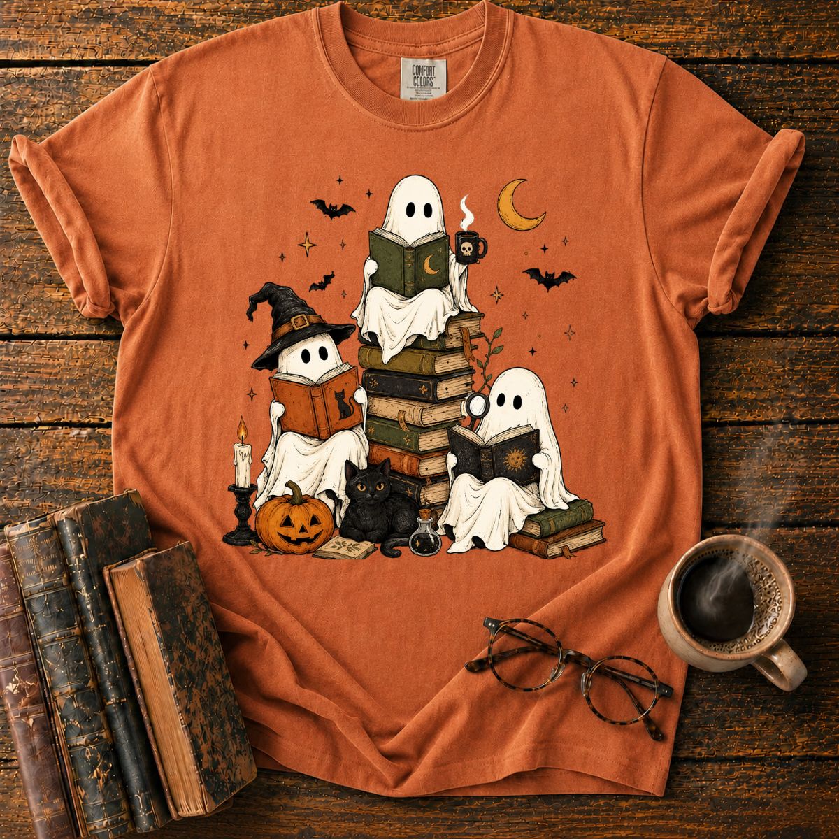 Ghosts’ Halloween Reading Book T-Shirt
