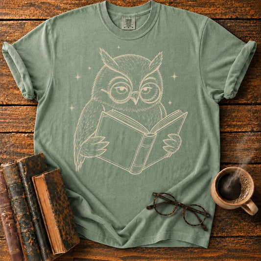 Wise Owl Reading by Starlight T-Shirt