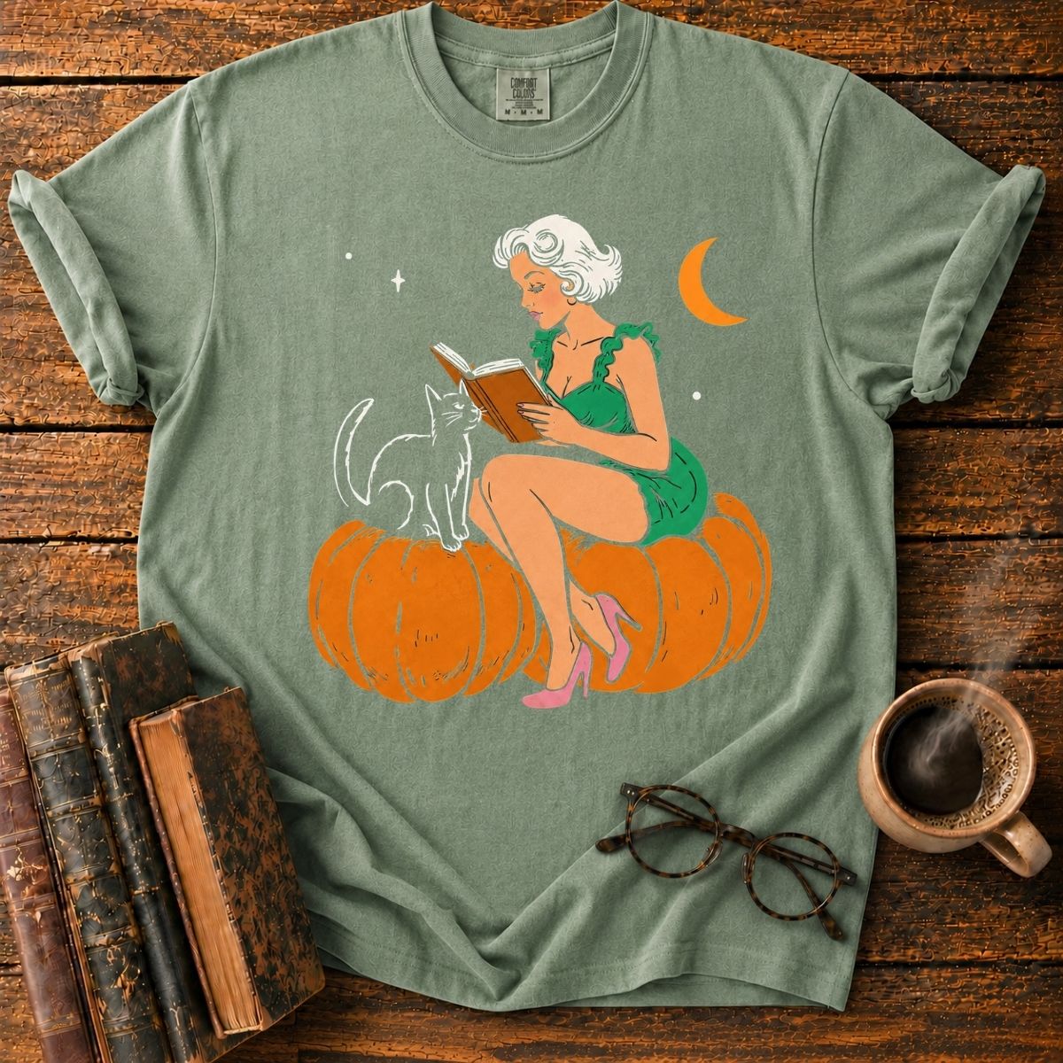 Retro Pumpkin Moonlight Reader T-Shirt