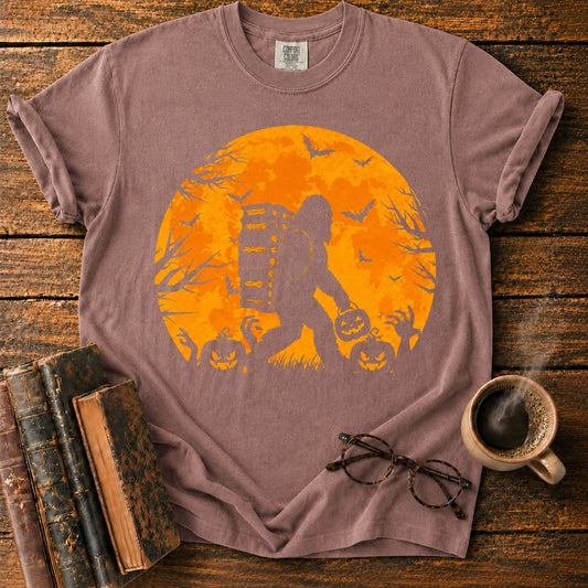 Bigfoot’s Halloween Moonlit Book Trek T-Shirt