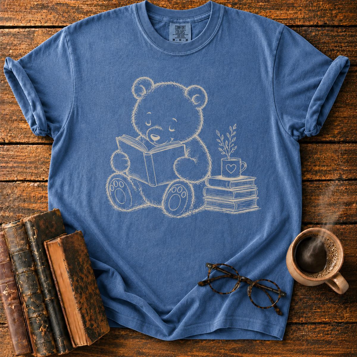 Bear Reading with Books and Mug T-Shirt