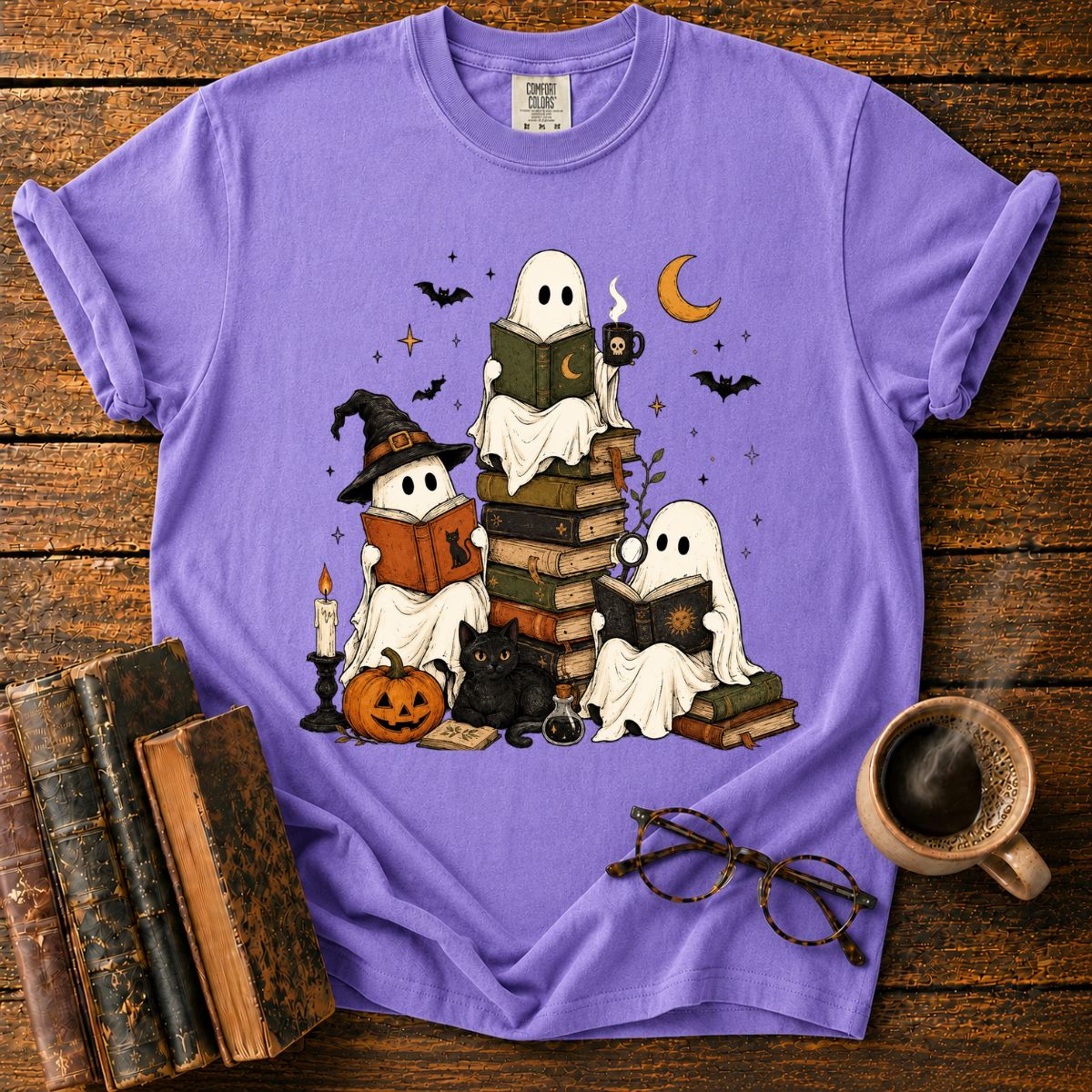 Ghosts’ Halloween Reading Book T-Shirt