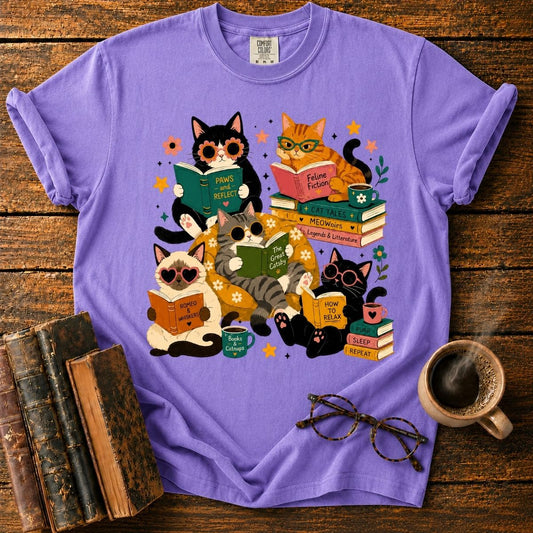 Cats’ Cozy Reading Book T-Shirt