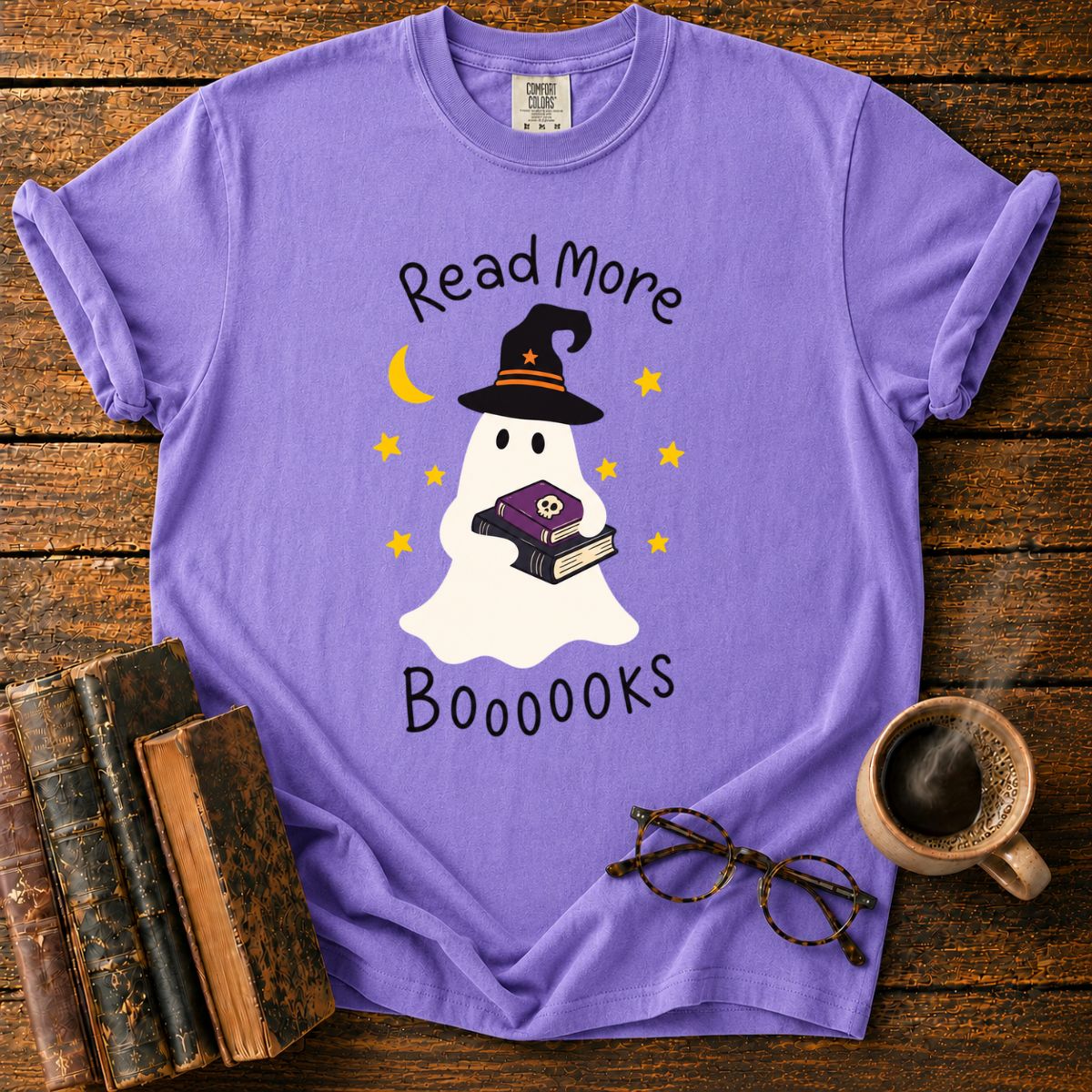 Cute Halloween Ghosts and Books T-Shirt
