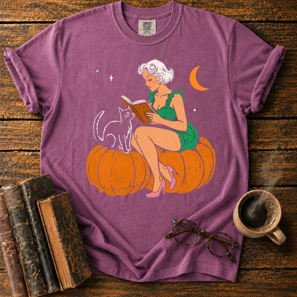 Retro Pumpkin Moonlight Reader T-Shirt