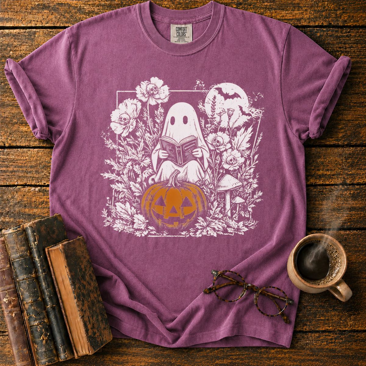 Vintage Halloween Ghost Reading T-Shirt