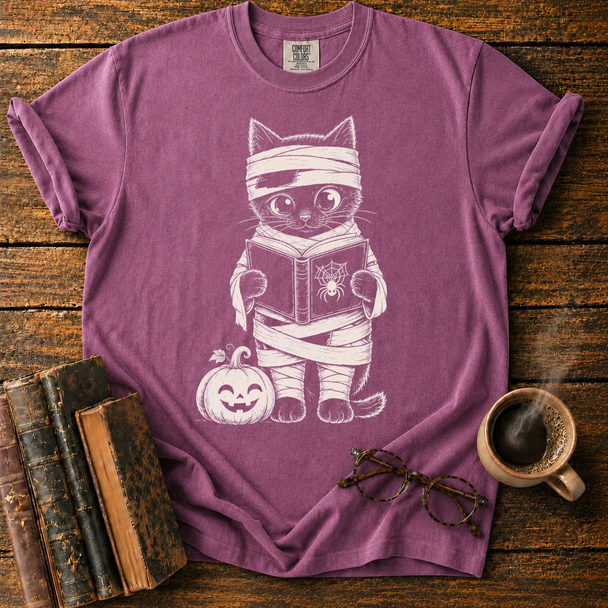 Mummy Kitten Reading T-Shirt