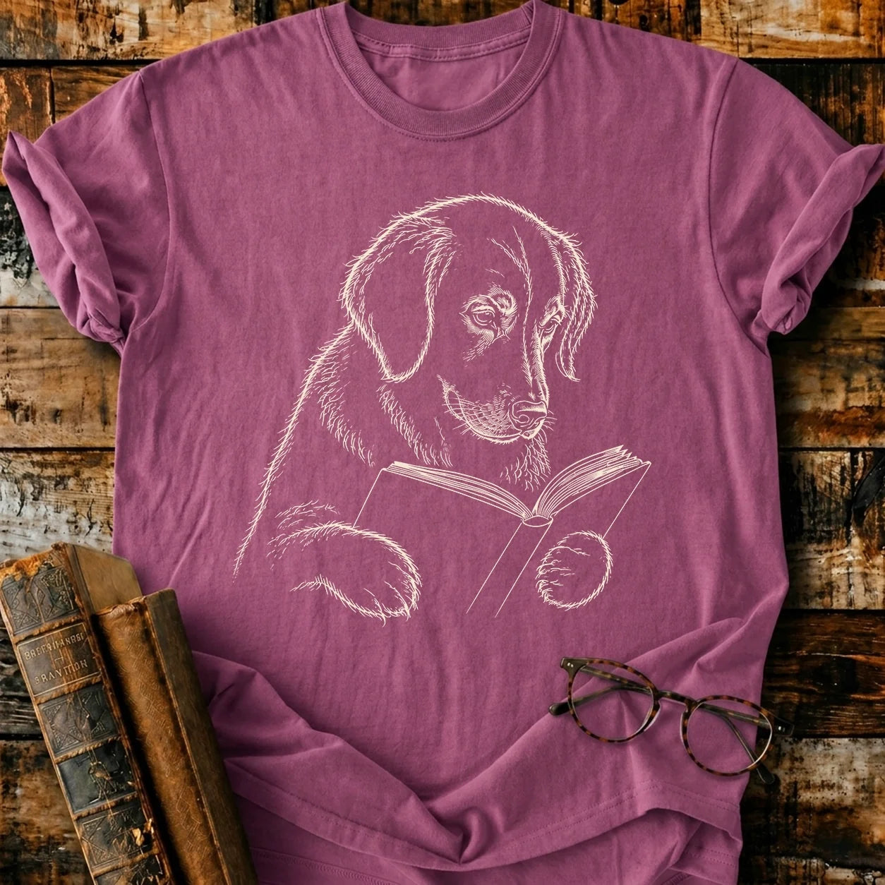 Golden Retriever Reading T-Shirt