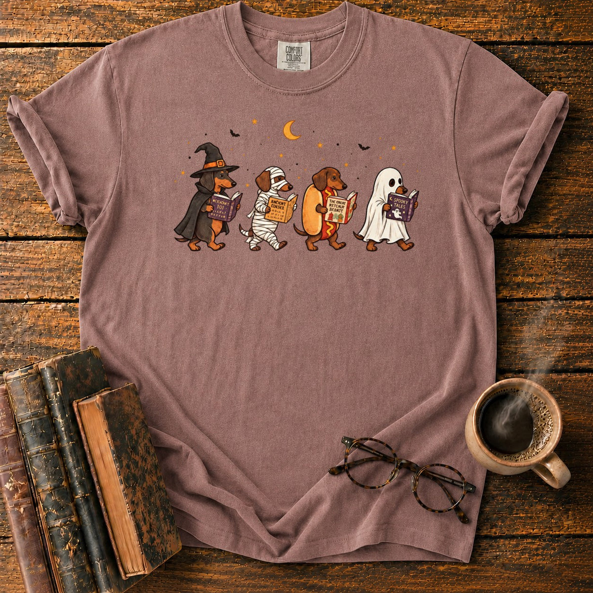 Halloween Dachshunds Reading T-Shirt in Espresso – BooksThreads