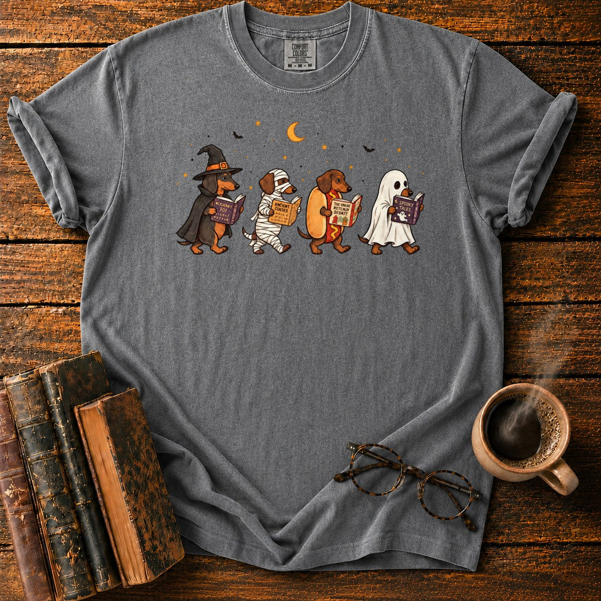 Halloween Dachshunds Reading T-Shirt in Pepper – BooksThreads