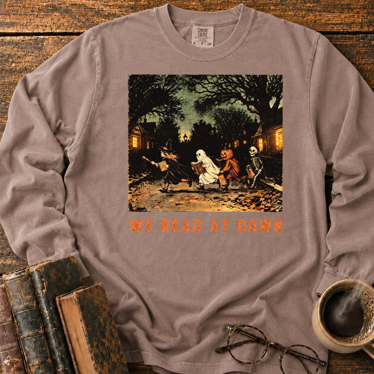 Halloween Readers At Dawn LS T-Shirt in Espresso – BooksThreads