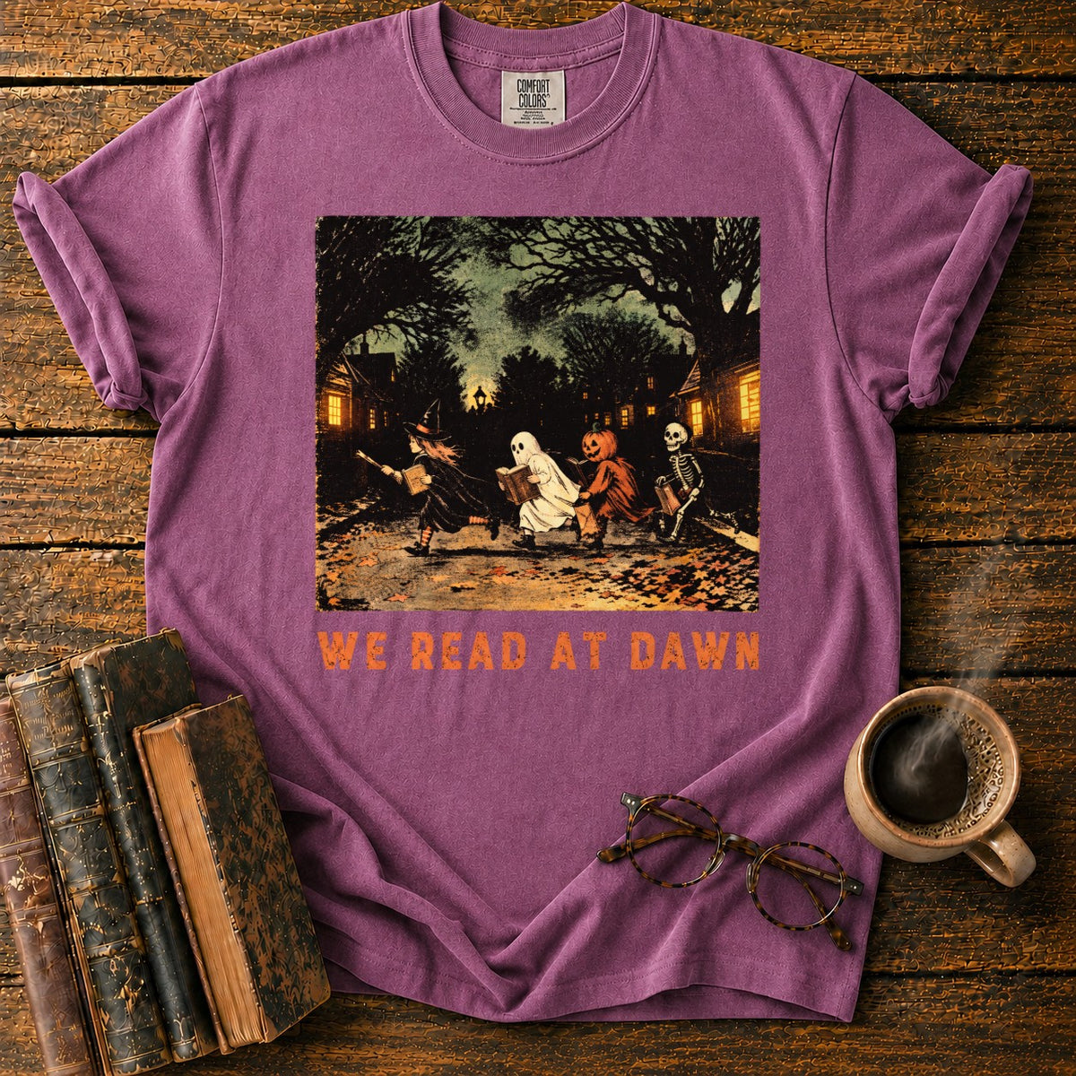 Halloween Readers At Dawn T-Shirt in Berry – BooksThreads