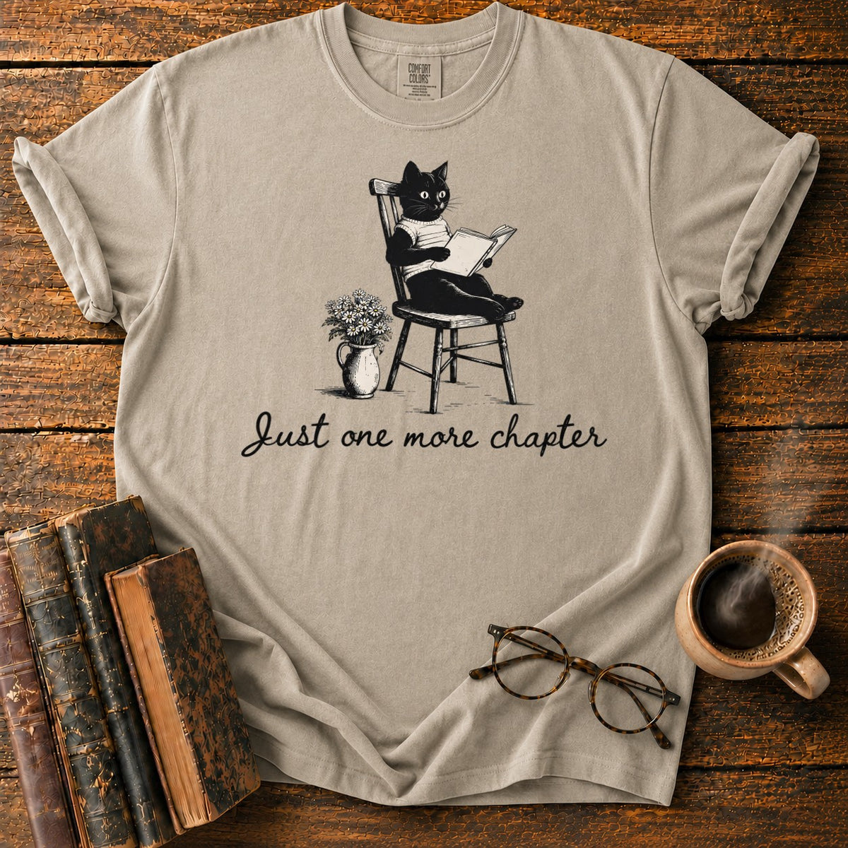 Just One More Chapter T-Shirt in Khaki – BooksThreads