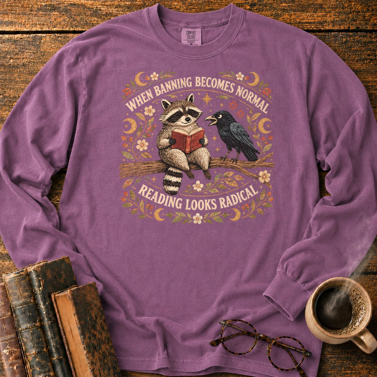 Raccoon Reader And Raven LS T-Shirt in Berry – BooksThreads