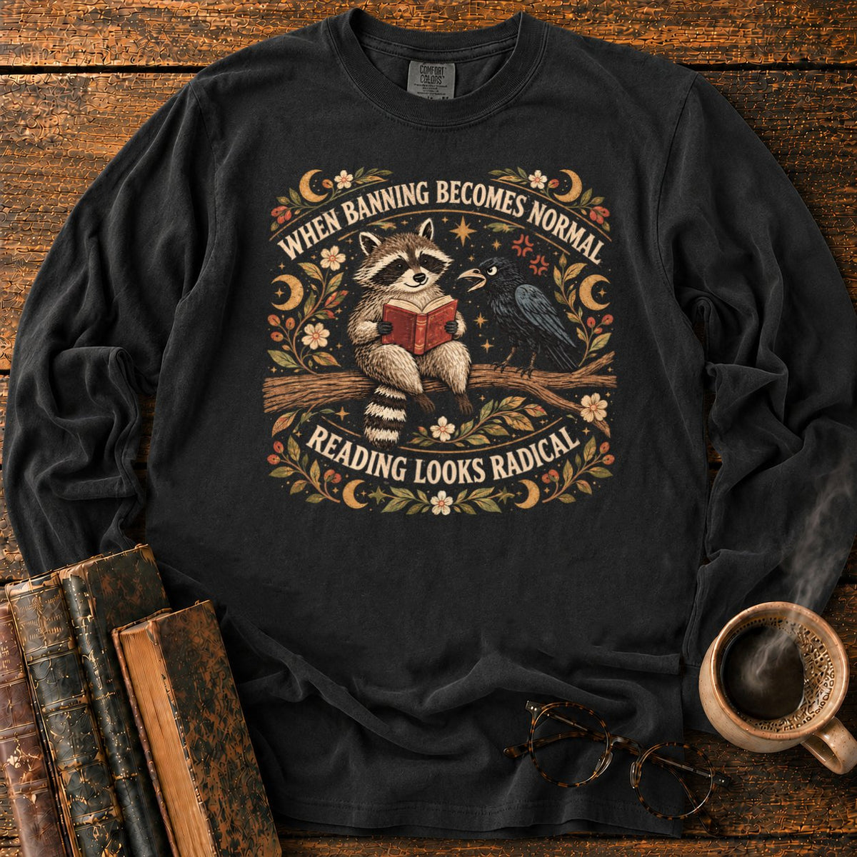 Raccoon Reader And Raven LS T-Shirt in Black – BooksThreads