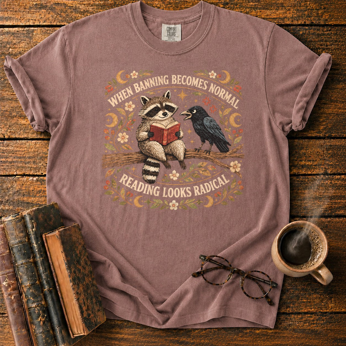 Raccoon Reader And Raven T-Shirt in Espresso – BooksThreads