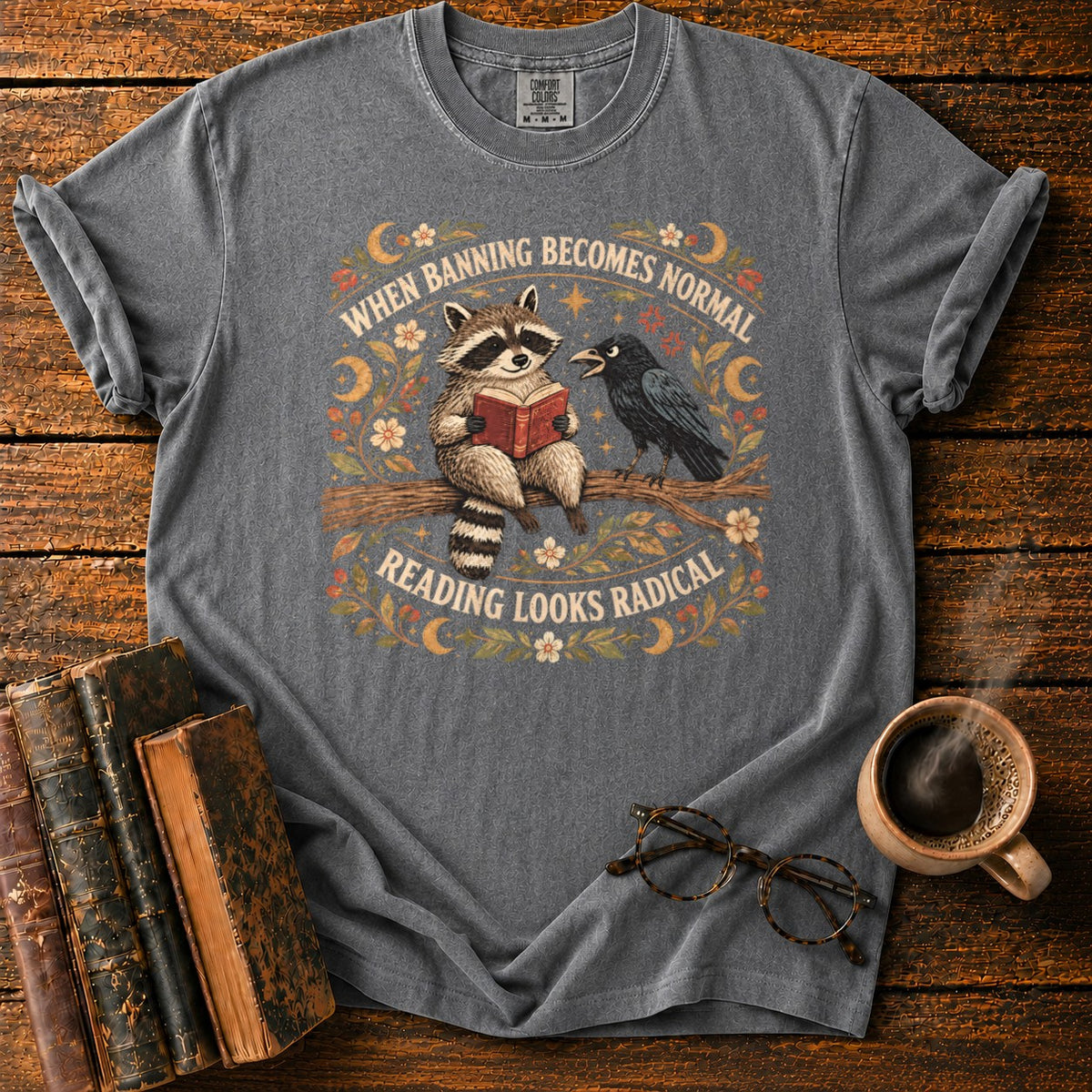 Raccoon Reader And Raven T-Shirt in Pepper – BooksThreads