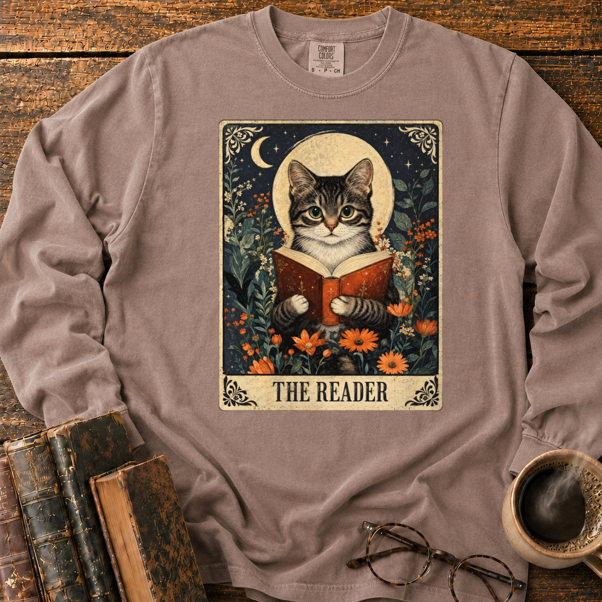The Reader Vintage Tarot Cat LS T-Shirt in Espresso – BooksThreads