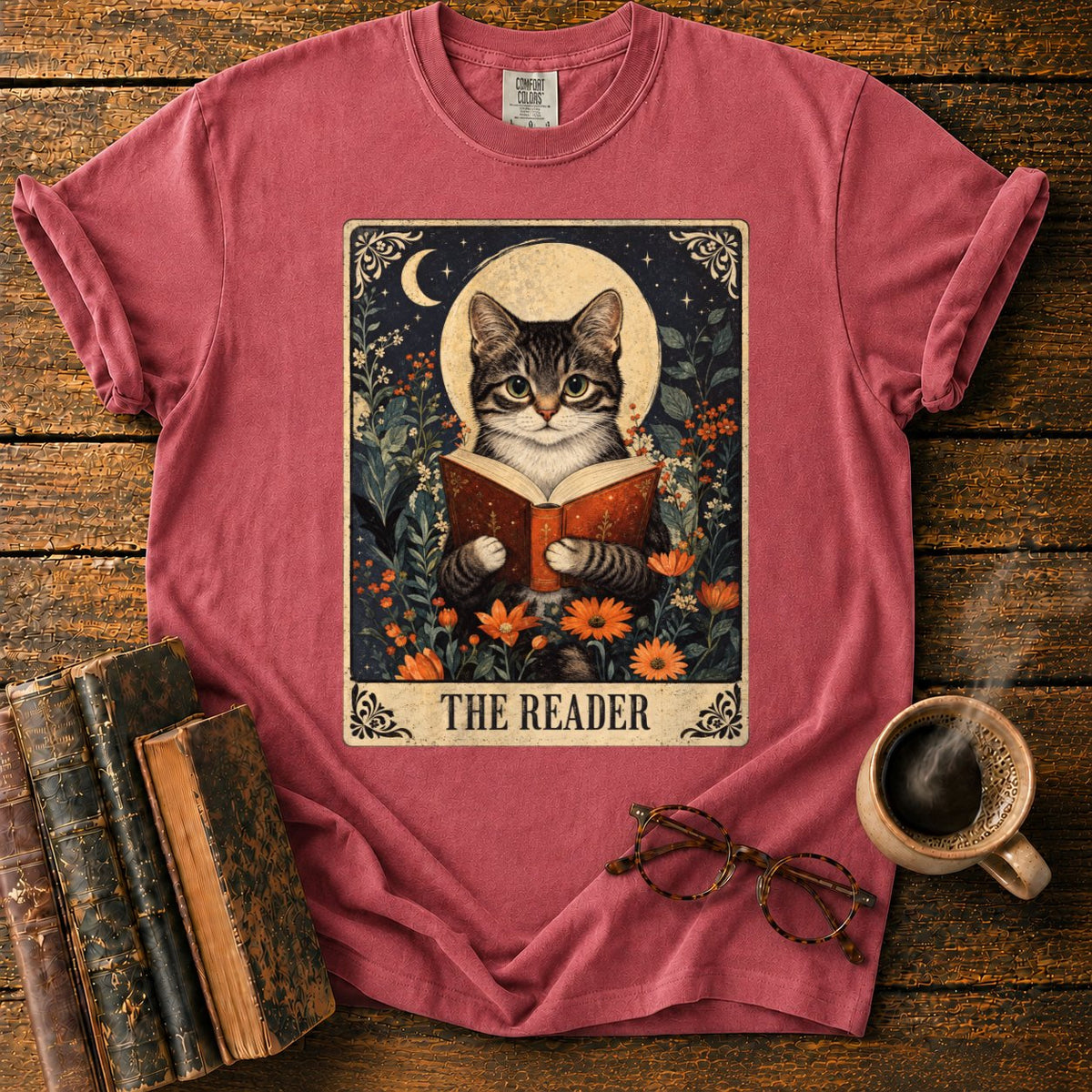 The Reader Vintage Tarot Cat T-Shirt in Watermelon – BooksThreads
