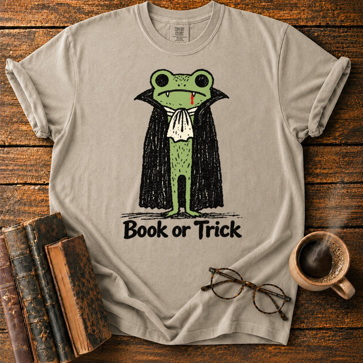 Vintage Vampire Frog T-Shirt in Khaki – BooksThreads