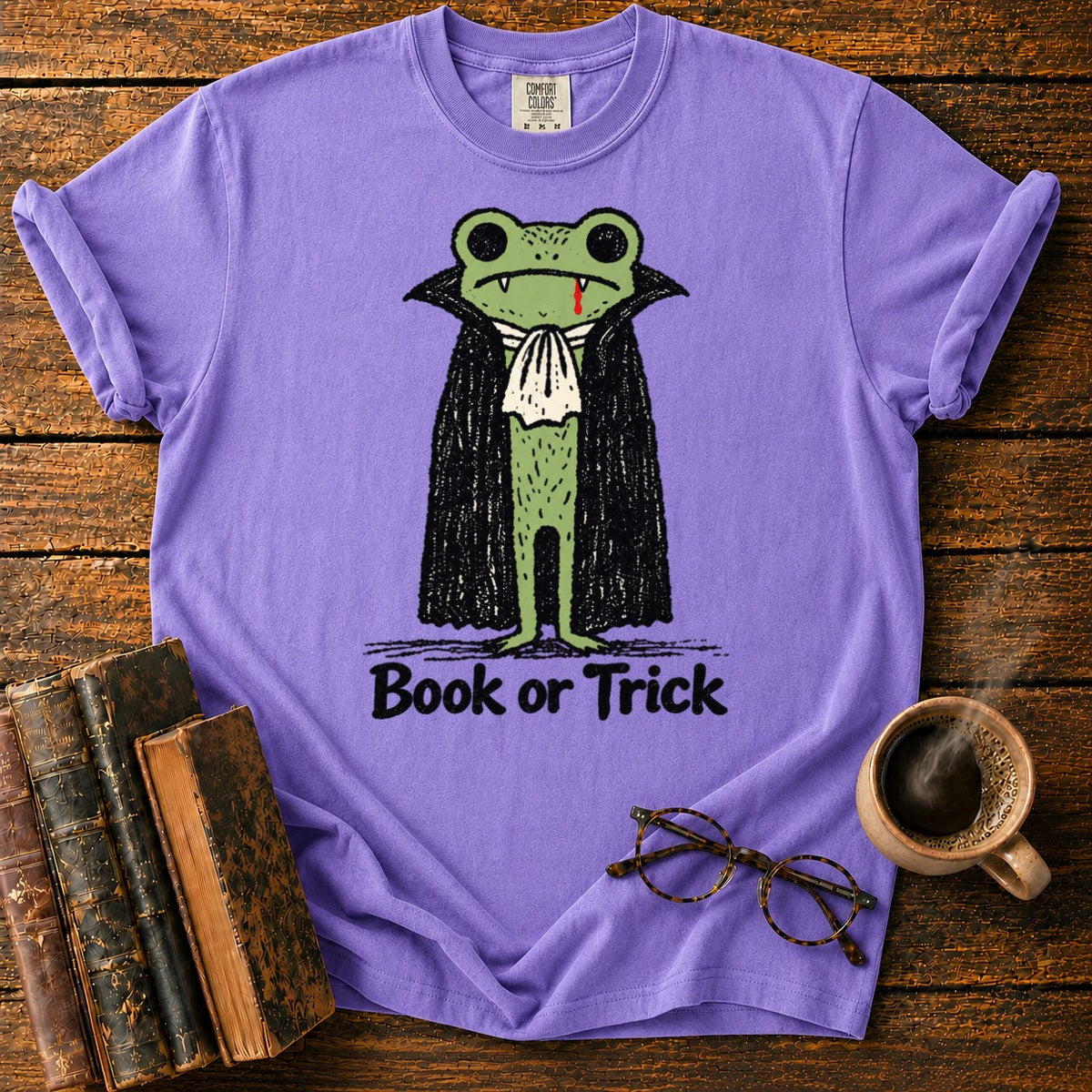Vintage Vampire Frog T-Shirt in Violet – BooksThreads